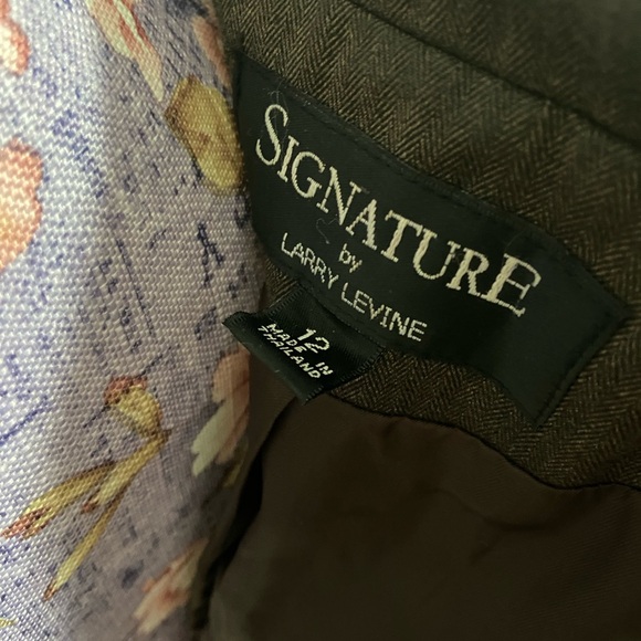 Signature by Larry Levine brown heribone pants suit 12 - Picture 5 of 11